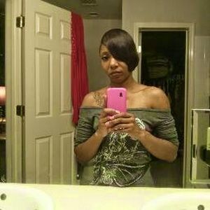 Meet your Posher, Samara